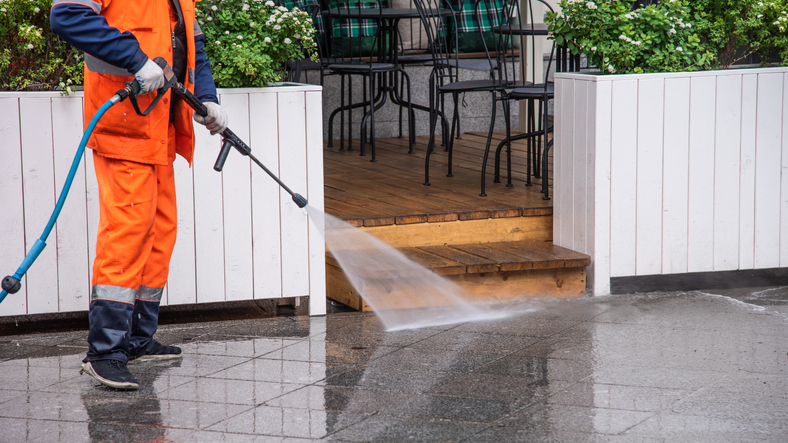 Drive Thru Cleaning | Restaurant | Tritons Pressure Washing